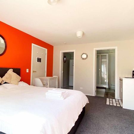 Private Studio Auckland Self Checkin And 2 Parking Netflix Prime Eksteriør billede